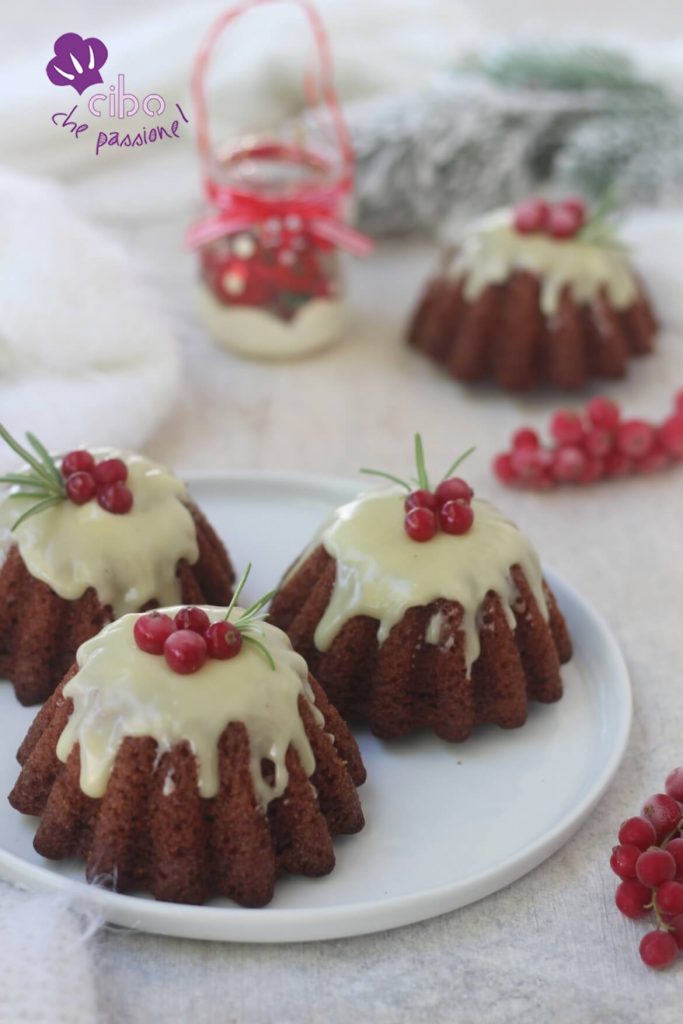 Muffin natalizi alle mandorle con yogurt e cioccolato ...