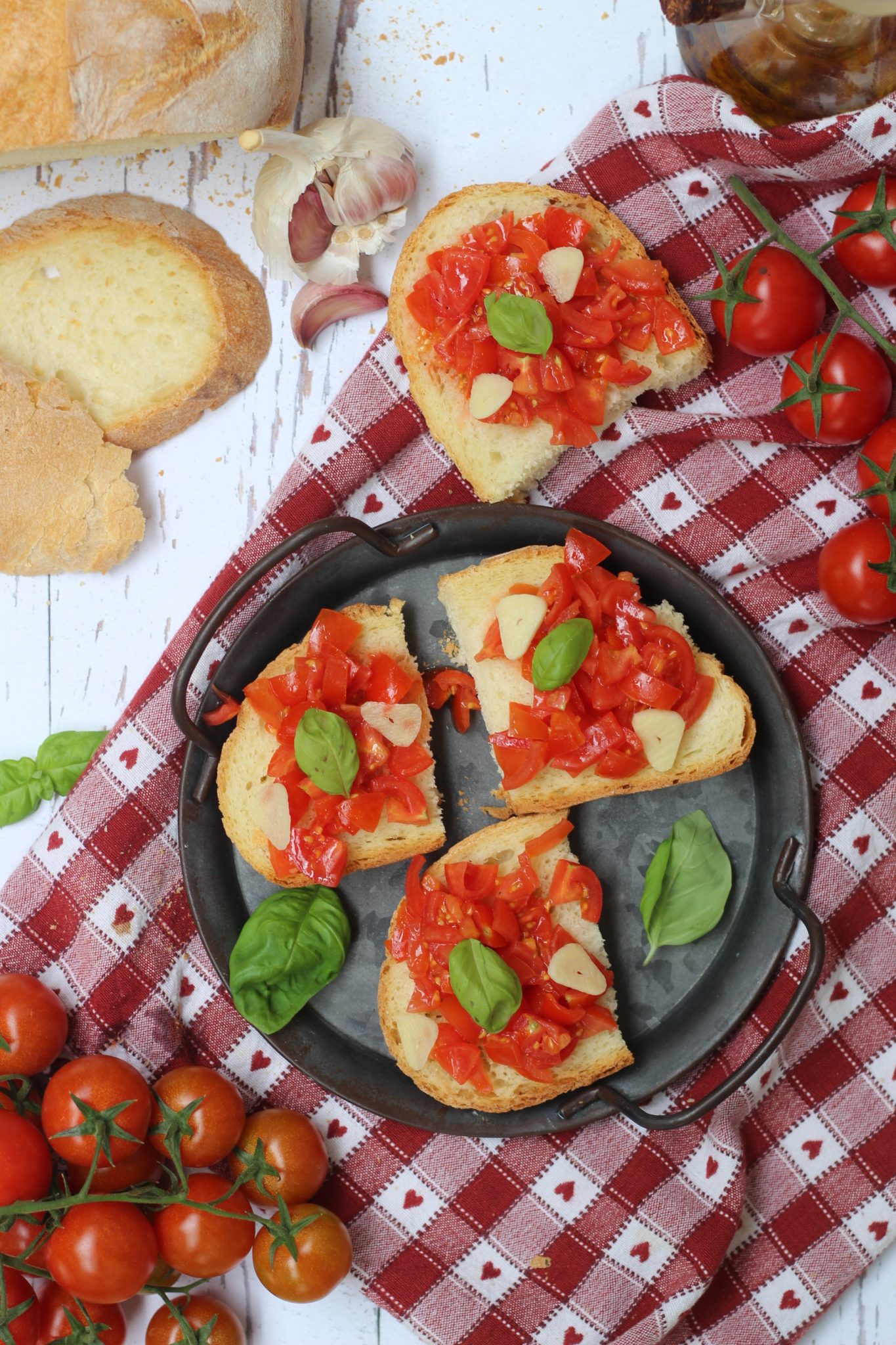 Bruschette Classiche Al Pomodoro E Basilico - Cibo Che Passione