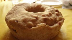 casatiello napoletano